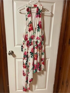 White Express Halter Dress for Sale up to 90% Off: Poshmark